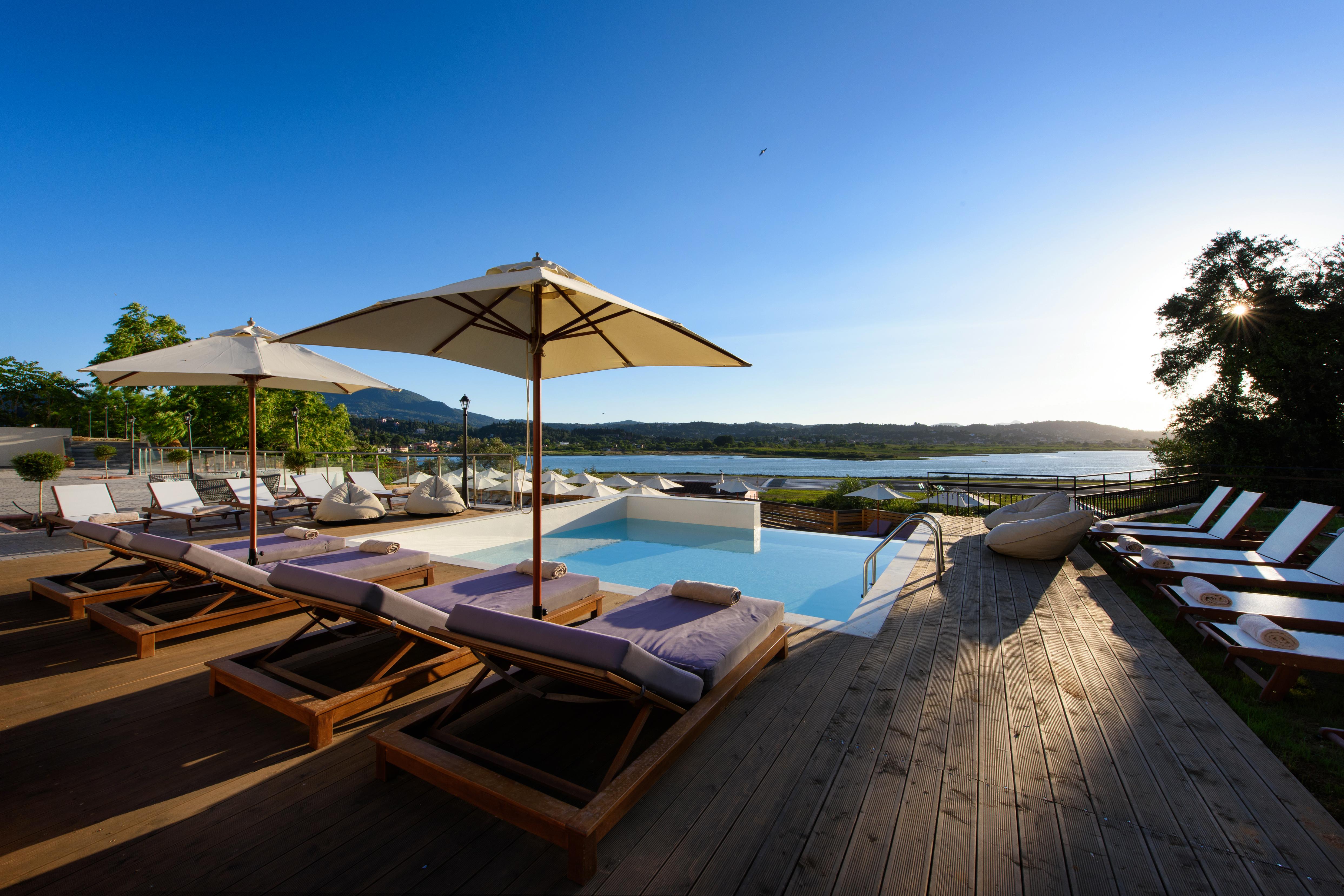 The Royal Grand Hotel Kanoni  Ngoại thất bức ảnh